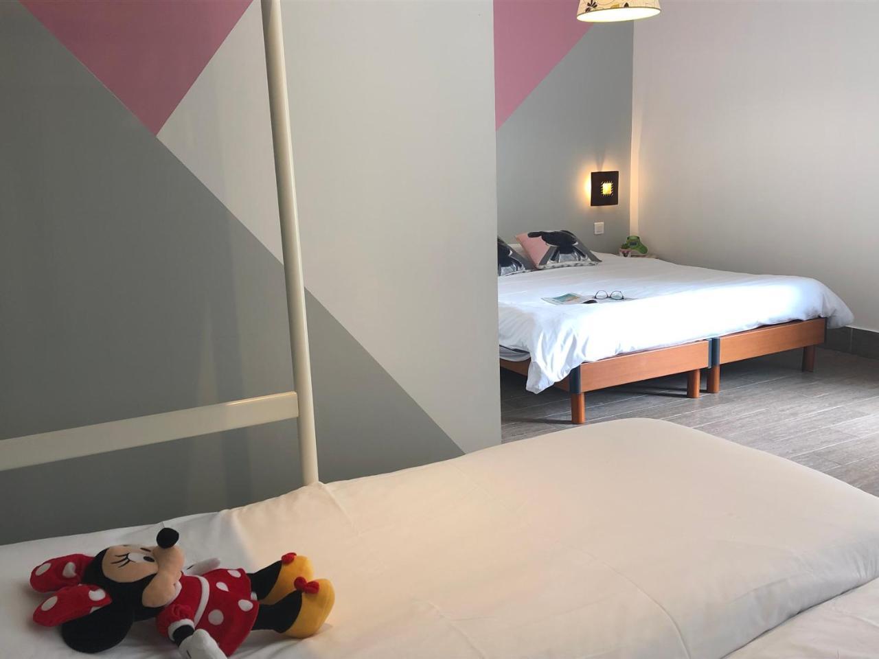 Chambres D'Hotes Poirier Bazin Montry Kültér fotó